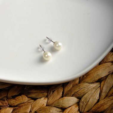 Mücevher ve Moda Mücevherleri