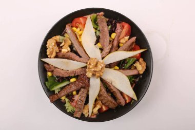 Taze salata tabağı ile karışık yeşillik