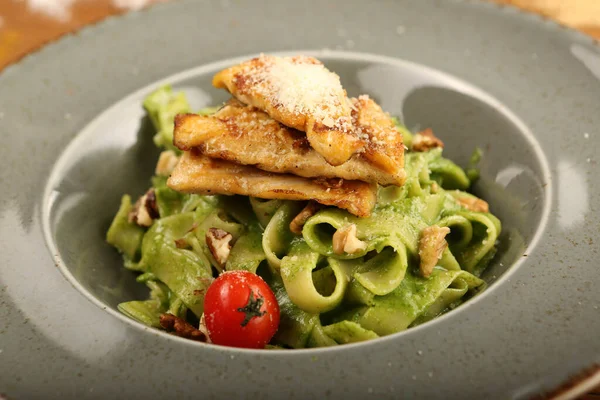 Prato Salada Fresca Com Verduras Misturadas — Fotografia de Stock