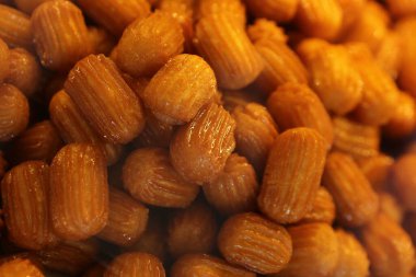 Geleneksel hindistancevizli tatlı baklavası. Ev yapımı fındıklı ve ballı baklava..