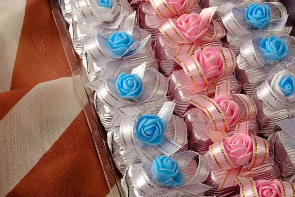 bir sürü değişik çikolatalı pralin