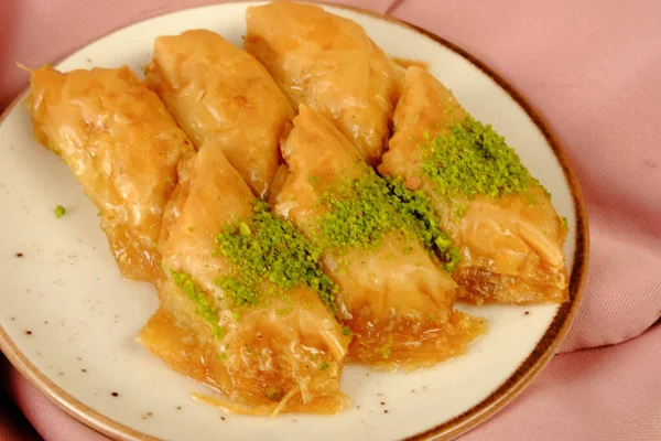 Traditionell Turkisk Dessert Baklava Med Cashew Valnötter Hemgjord Baklava Med — Stockfoto