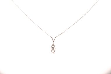 Elmas Mücevherler ve Moda Mücevherleri