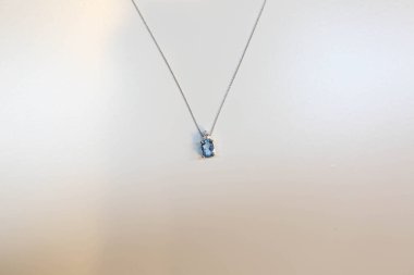 Elmas Mücevherler ve Moda Mücevherleri