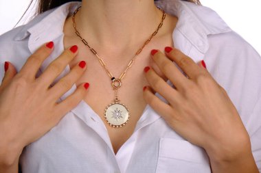Elmas Mücevherler ve Moda Mücevherleri