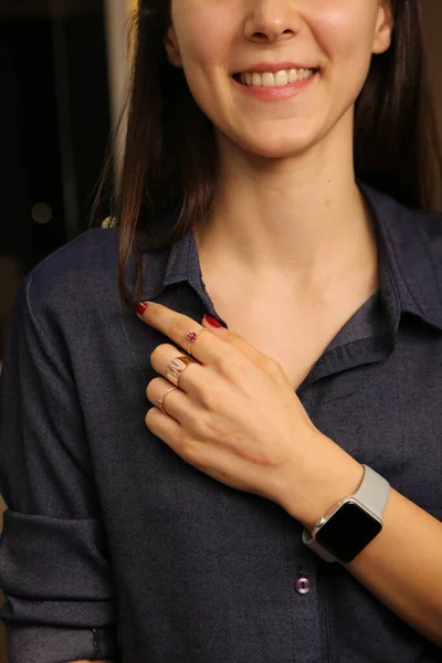 Elmas Mücevherler ve Moda Mücevherleri