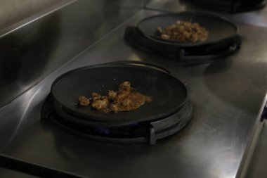 Meat Saute Turkish Et sote with Hair Pie Meat - Sac Tava - Sac Kavurma