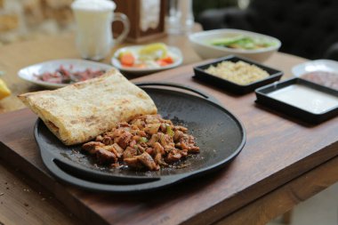 Türk ve Arap Geleneksel Ramazan Kebabı