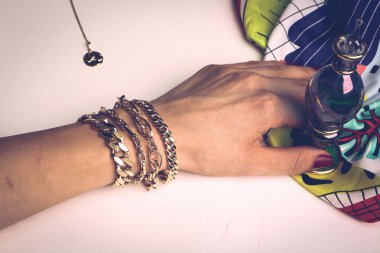 Elmas Mücevherler ve Moda Mücevherleri