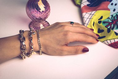 Elmas Mücevherler ve Moda Mücevherleri