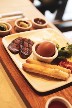 zengin ve leziz Türk Kahvaltı