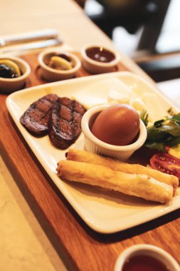 zengin ve leziz Türk Kahvaltı