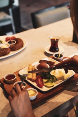 zengin ve leziz Türk Kahvaltı