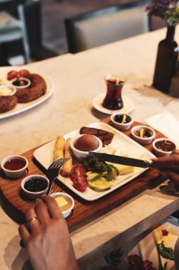 zengin ve leziz Türk Kahvaltı