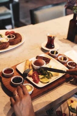 zengin ve leziz Türk Kahvaltı