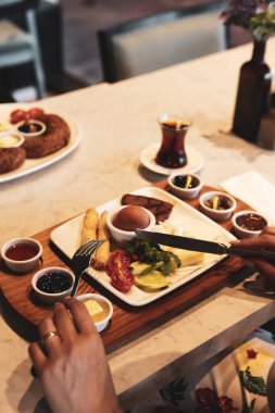 zengin ve leziz Türk Kahvaltı