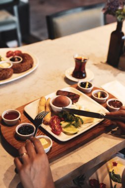 zengin ve leziz Türk Kahvaltı