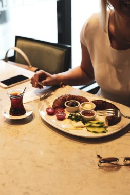 zengin ve leziz Türk Kahvaltı