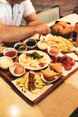 zengin ve leziz Türk Kahvaltı