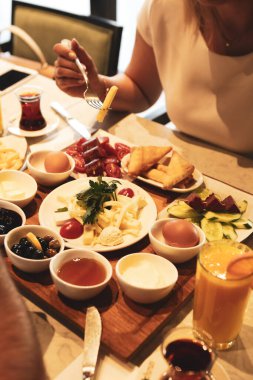 zengin ve leziz Türk Kahvaltı