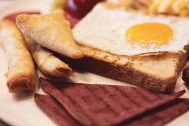 zengin ve leziz Türk Kahvaltı