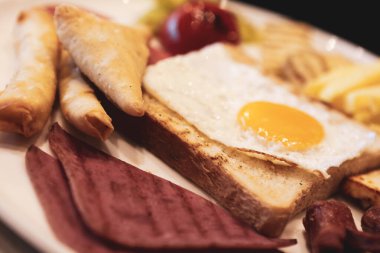 zengin ve leziz Türk Kahvaltı