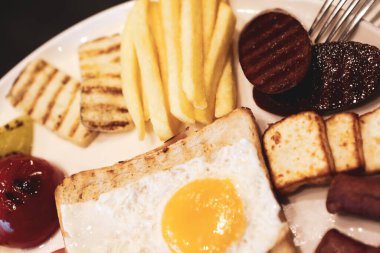 zengin ve leziz Türk Kahvaltı