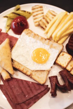 zengin ve leziz Türk Kahvaltı