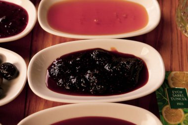 zengin ve leziz Türk Kahvaltı