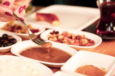 zengin ve leziz Türk Kahvaltı