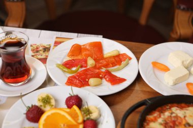 zengin ve leziz Türk Kahvaltı