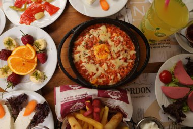 zengin ve leziz Türk Kahvaltı