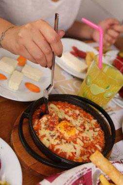 zengin ve leziz Türk Kahvaltı