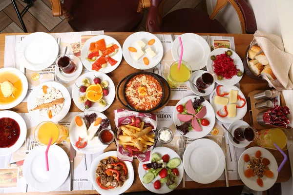 Rich Delicious Turkish Breakfast — Stock Photo, Image