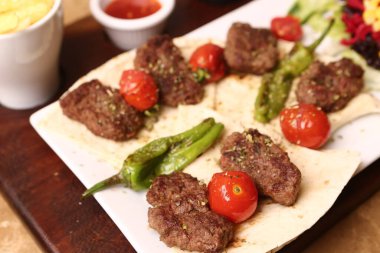 Türk ve Arap Geleneksel Ramazan Kebabı