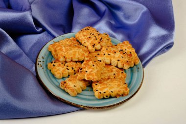 Koyu çikolata parçaları ile tanımlama