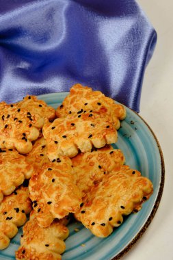 Koyu çikolata parçaları ile tanımlama