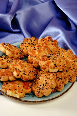 Koyu çikolata parçaları ile tanımlama