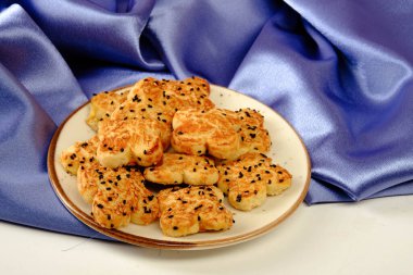 Koyu çikolata parçaları ile tanımlama