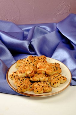 Koyu çikolata parçaları ile tanımlama