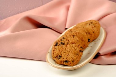 Koyu çikolata parçaları ile tanımlama