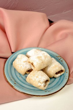 Koyu çikolata parçaları ile tanımlama