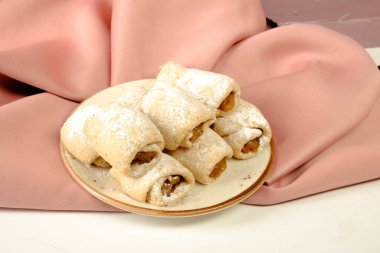 Koyu çikolata parçaları ile tanımlama