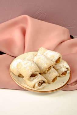 Koyu çikolata parçaları ile tanımlama