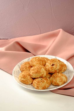 Koyu çikolata parçaları ile tanımlama