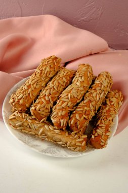 Koyu çikolata parçaları ile tanımlama