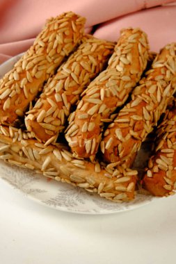 Koyu çikolata parçaları ile tanımlama