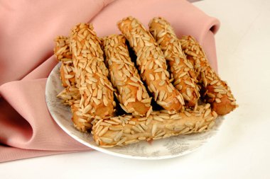 Koyu çikolata parçaları ile tanımlama