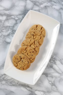 Koyu çikolata parçaları ile tanımlama