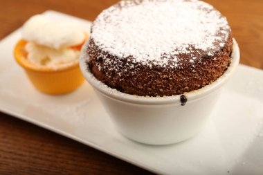 dondurma çikolatalı sufle